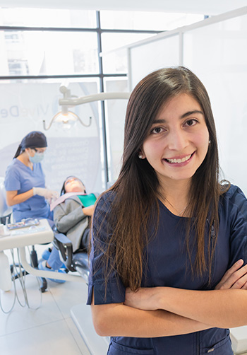 Dental Assistant - Foal Program
